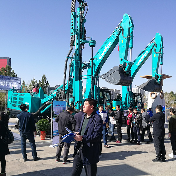 听说，TVT体育官网智能混合动力挖掘机与“煤都”更配哦！