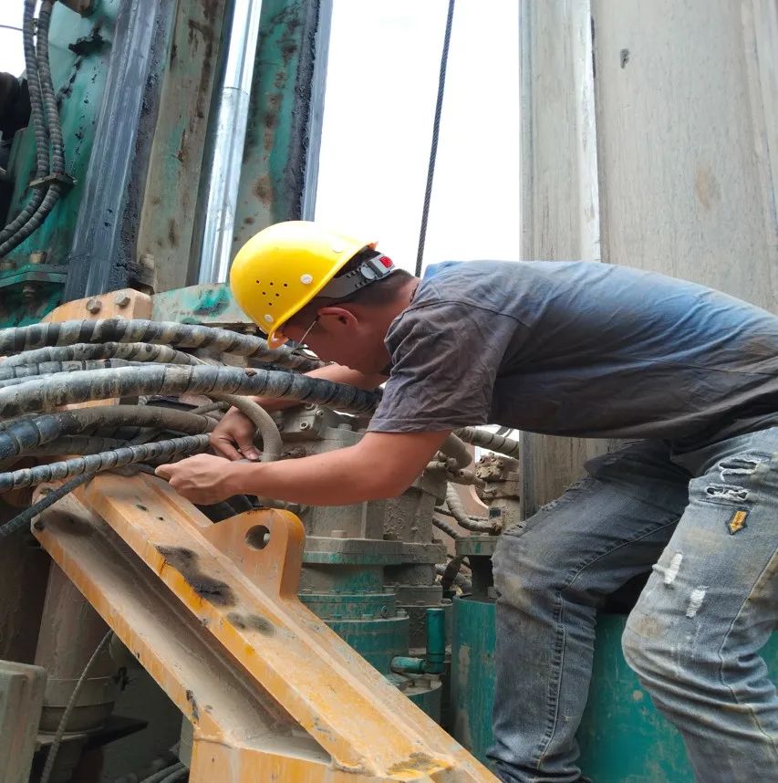 图集 | 战高温，迎“烤”验！TVT体育官网人在行动