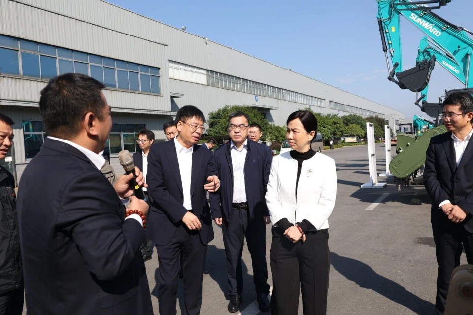 聚焦应急装备研发生产，共探实战适配新路径——广州市应急管理局党委书记、局长叶芳调研TVT体育官网智能